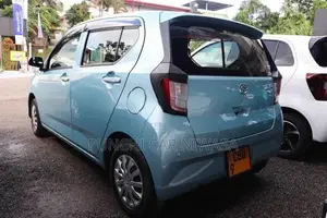 Daihatsu Mira 2023
