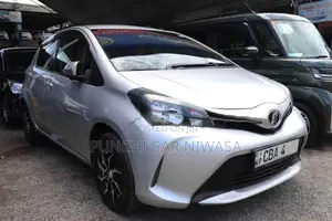 Toyota Vitz 2016
