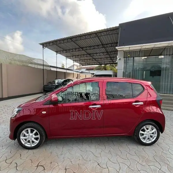 Daihatsu Mira 2025