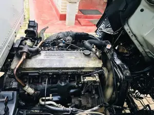 Isuzu 250 2003