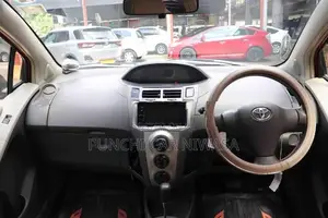 Toyota Vitz 2008