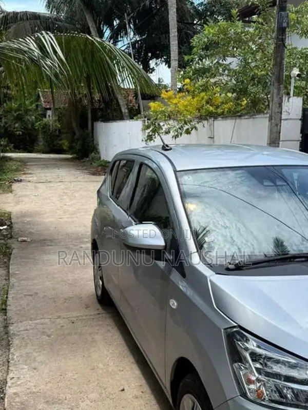 Daihatsu Mira 2024