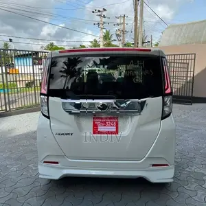 Toyota Roomy Custom GT 2025