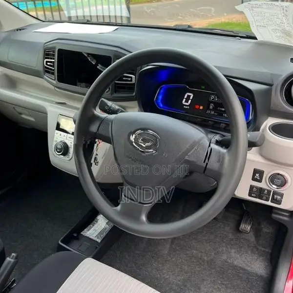 Daihatsu Mira 2025