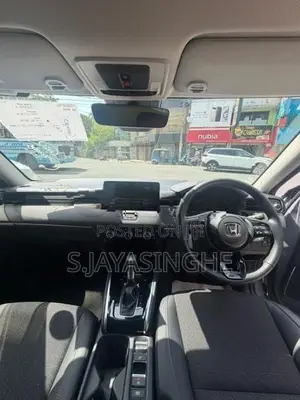 Honda Vezel Z Wireless Charging 2026