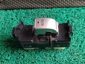 Toyota Premio 240 Door Switch