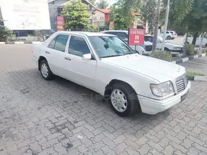 Mercedes Benz W 124 1998