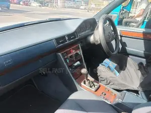 Mercedes Benz W 124 1998