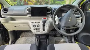 Daihatsu Mira 2025
