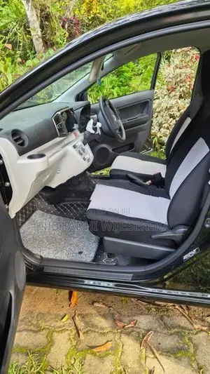 Daihatsu Mira 2025