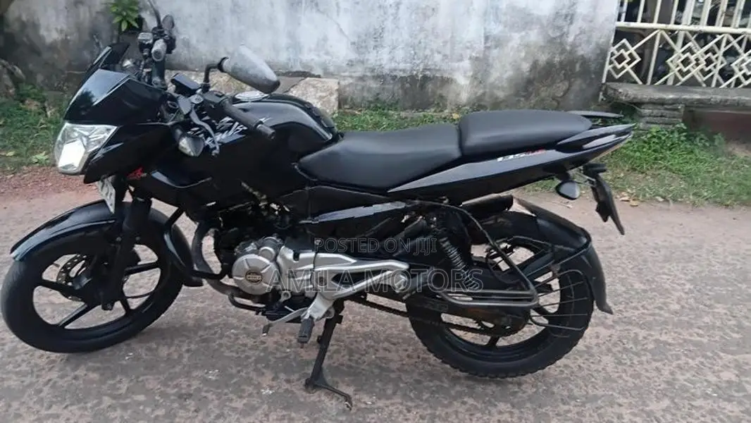 Bajaj Pulsar 135 2015