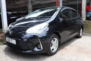 Toyota Vitz 2017