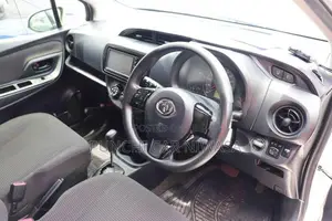 Toyota Vitz 2017
