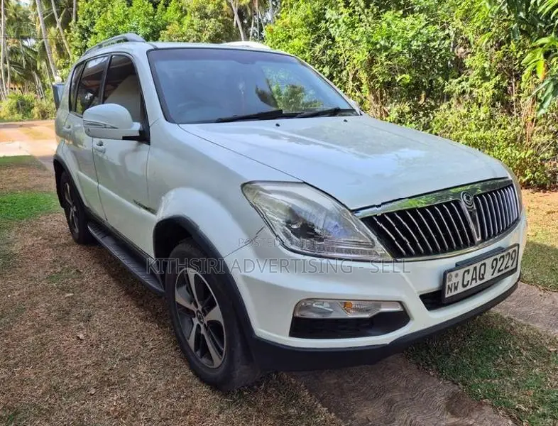 Micro Rexton 2016