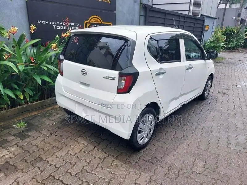 Daihatsu Mira SAIII X LED 2024