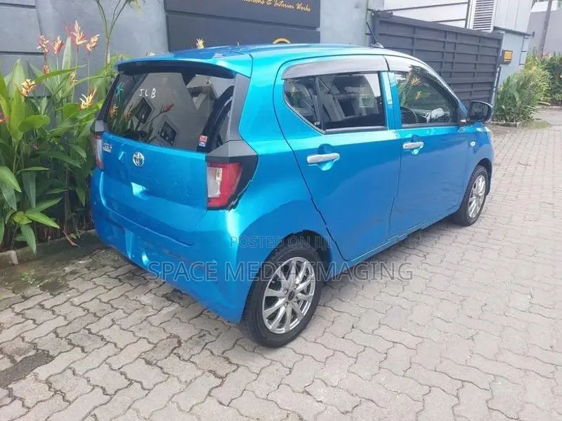 Toyota Pixis Epoch X LED 2024