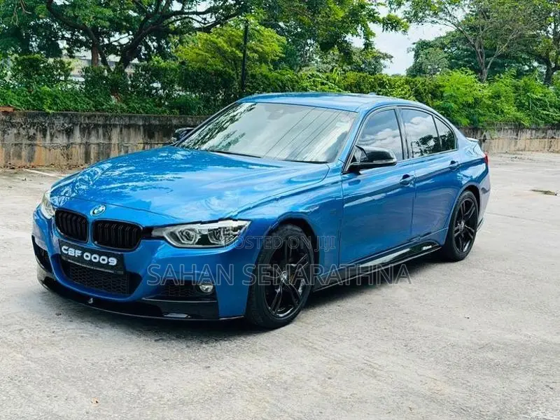 BMW 318i M Sport Estoril Blue 2018