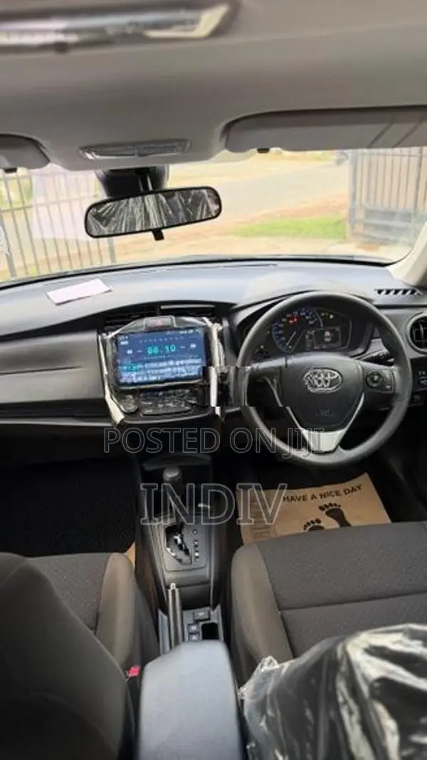 Toyota Axio Hybrid HEV 2024