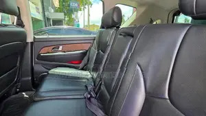 Micro Rexton 2016