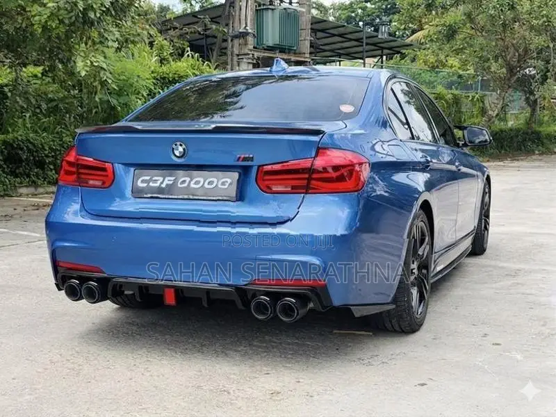 BMW 318i M Sport Estoril Blue 2018