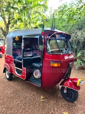 Bajaj RE Three Wheeler 2005
