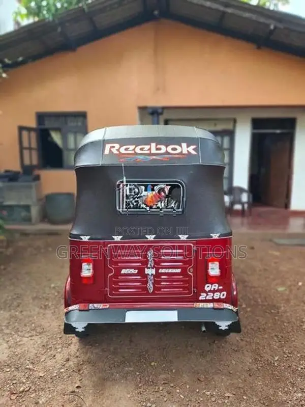 Bajaj RE Three Wheeler 2005