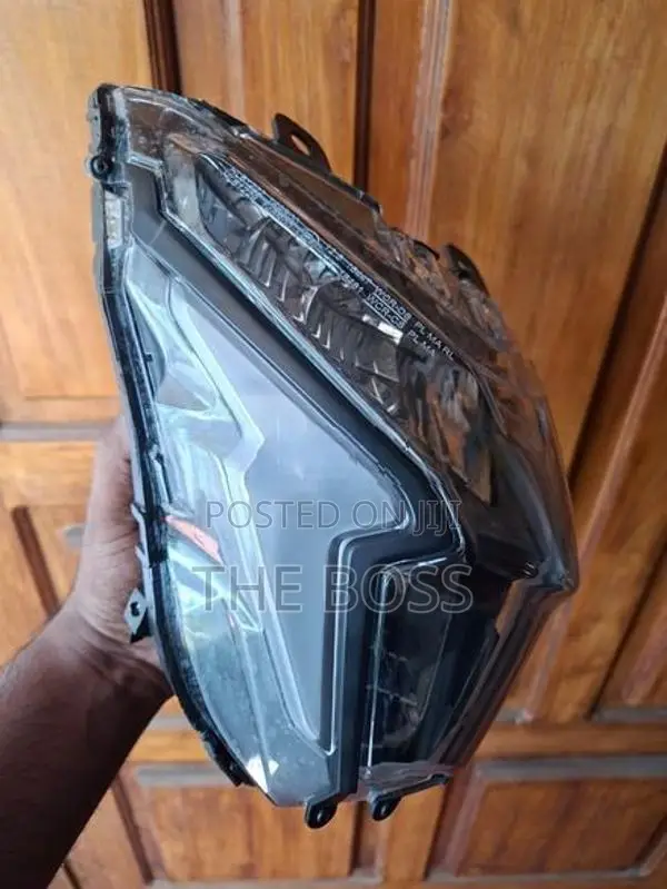 NS200 Headlight