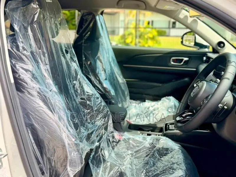 Honda Vezel Z Premium 4way 10spk 2026
