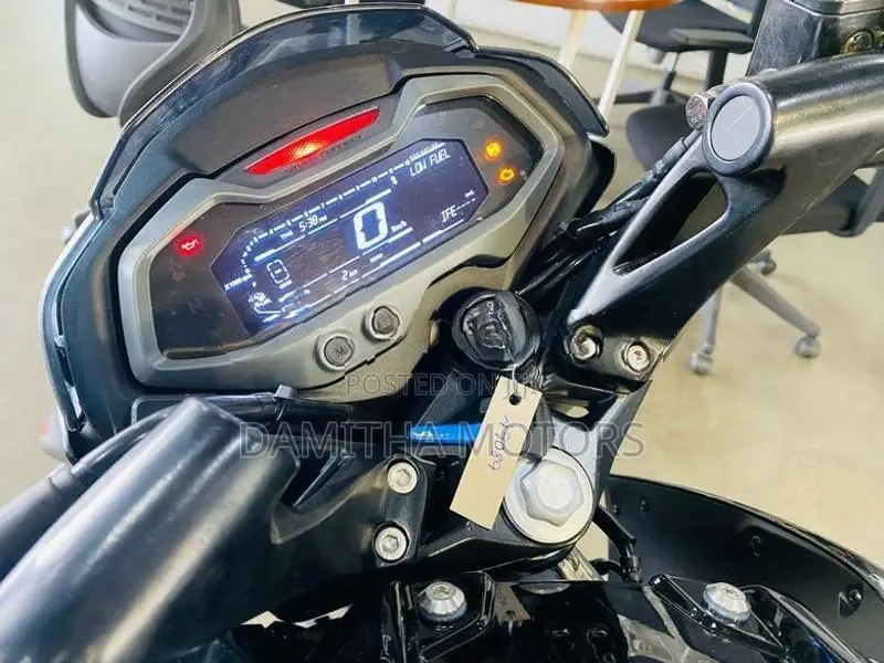 Bajaj Pulsar NS200 2026