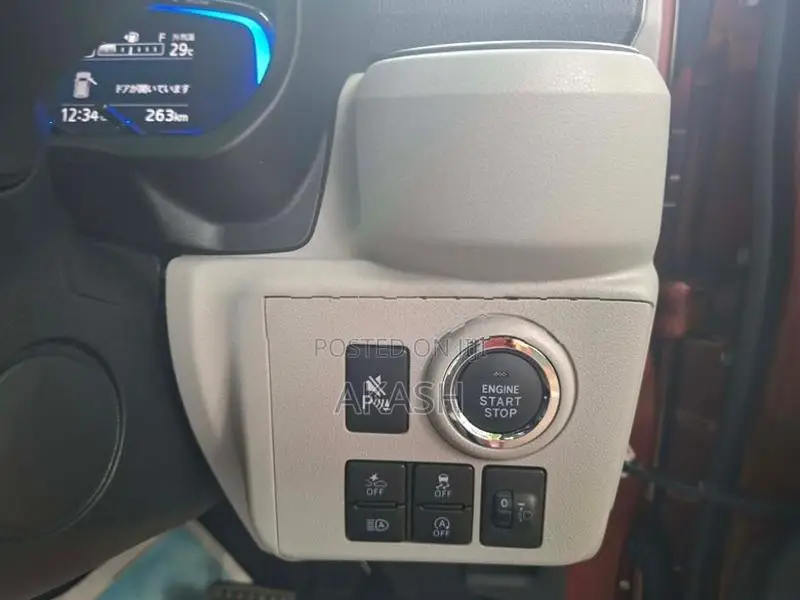Daihatsu Mira 2025
