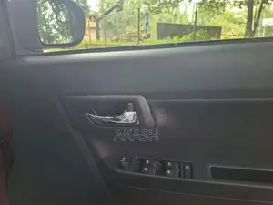 Daihatsu Mira 2025
