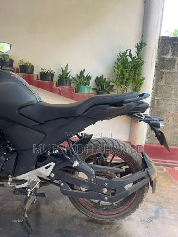 Yamaha Fzs V4 2025