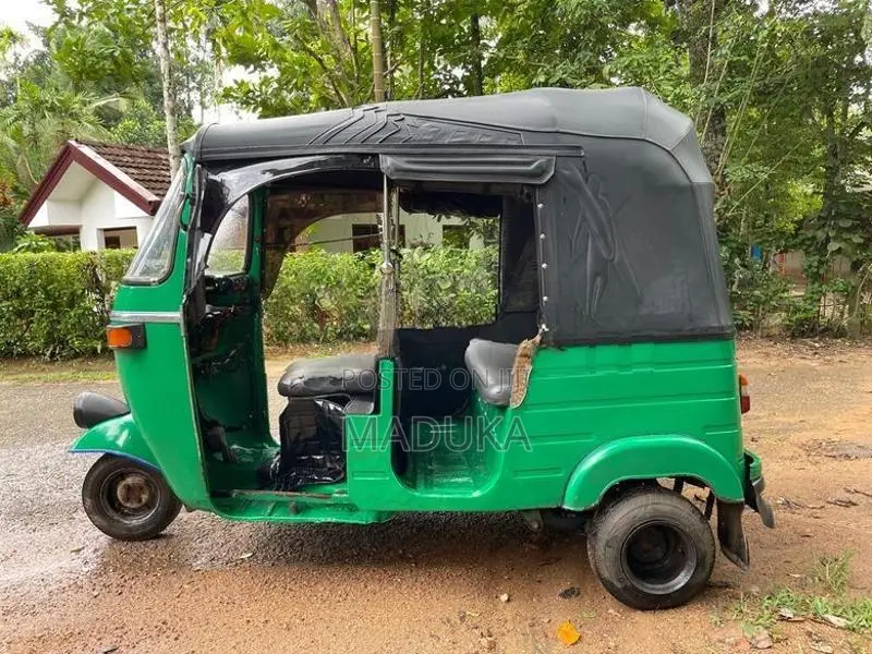 Bajaj RE 2 Stroke 2004