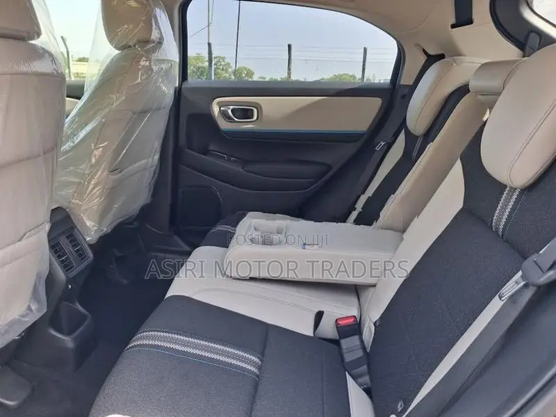 Honda Vezel Hybrid Z Play 2026