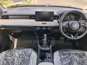 Honda Vezel Hybrid Z Play 2026
