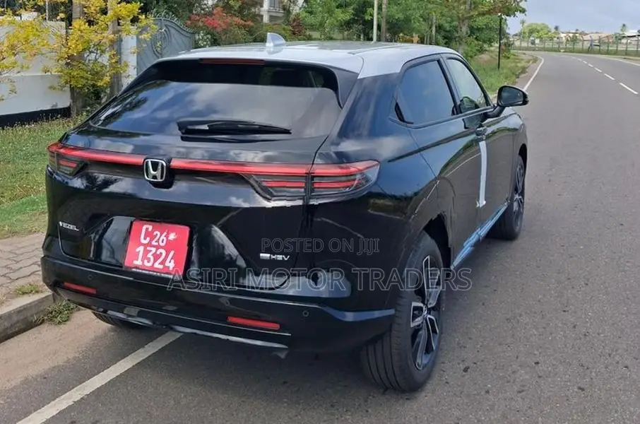 Honda Vezel Hybrid Z Play 2026