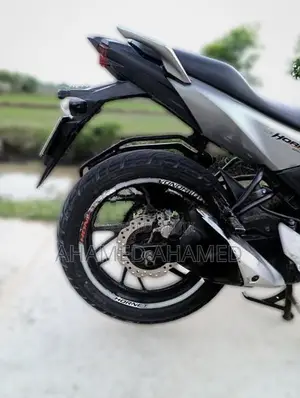 Honda CB Hornet 160R 2018
