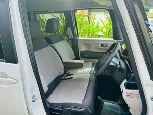 Honda N-Box N Box Custom 2024