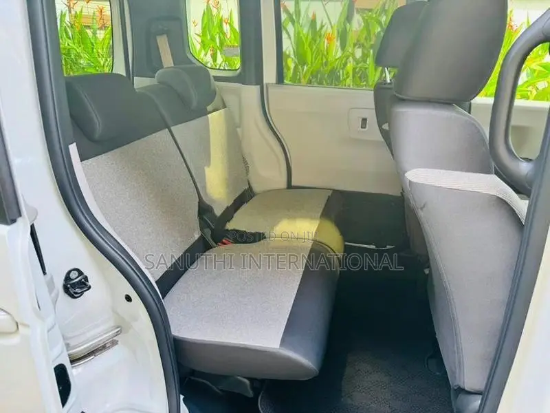 Honda N-Box N Box Custom 2024