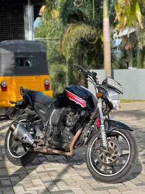 Yamaha FZ 2014