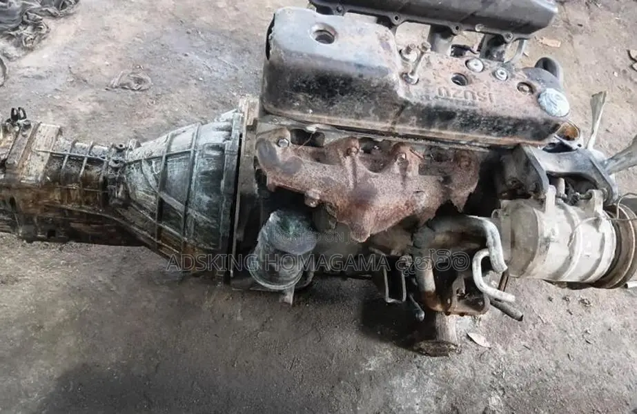 Isuzu 4JA1 Engine Gearbox