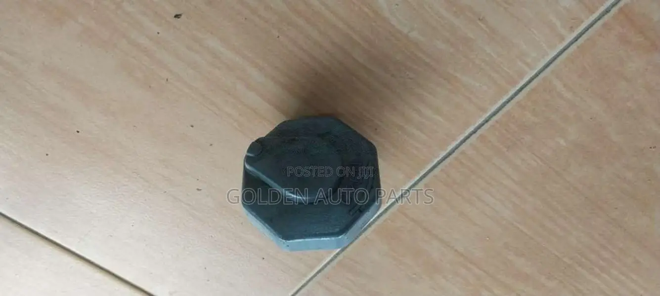 Mitsubishi 4dr5 Jeep Recondition desel tank cap for Other