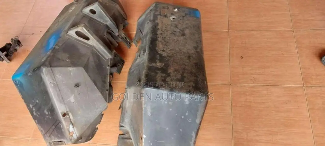 Mitsubishi 4dr5 j24 jeep recondition Mudguard set for Other