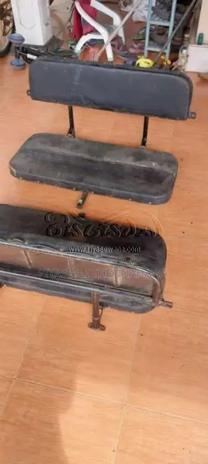 Mitsubishi 4dr5 j24 jeep recondition rear seat set for Other