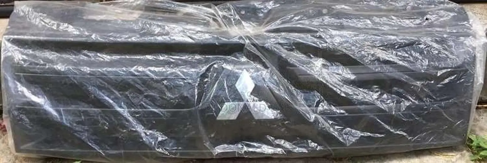 Mitsubishi Montero shell for SUV