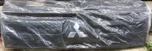 Mitsubishi Montero shell for SUV