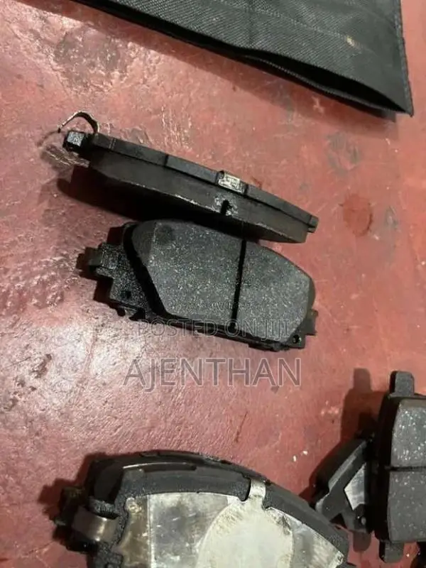 Prius front break pad for Car