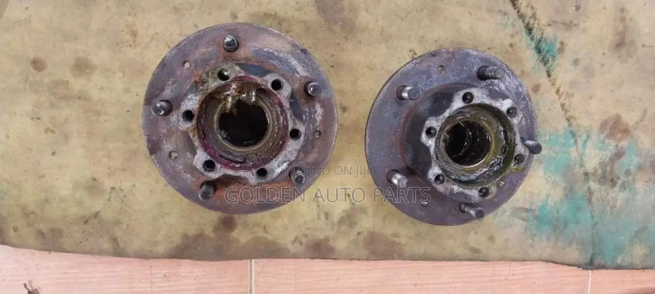 Mitsubishi 4dr5 Jeep Recondition front hub for Other