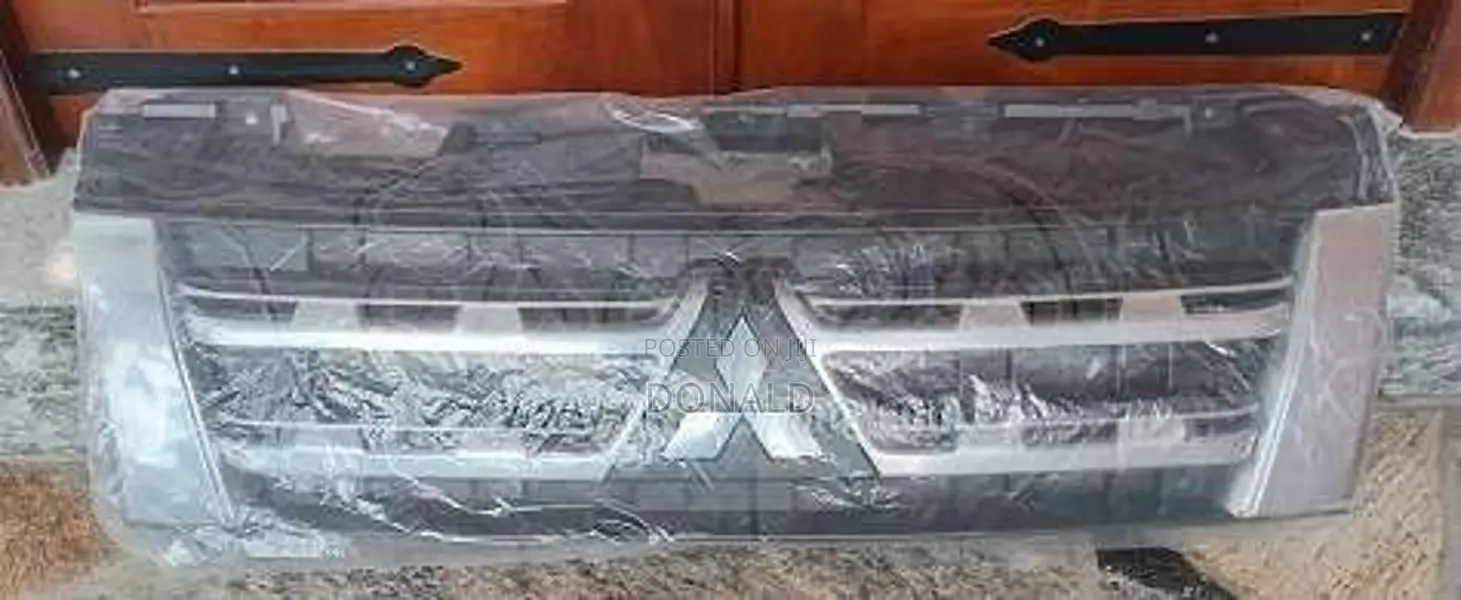 Mitsubishi Montero shell for SUV