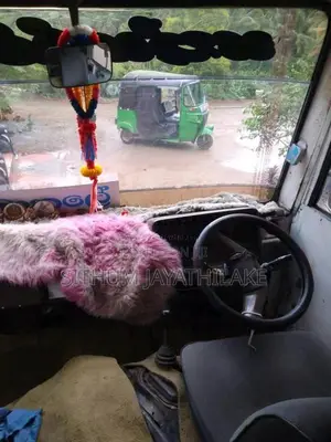 Toyota Dyna 1991 Bus (Used)